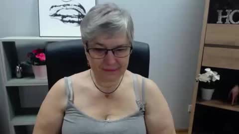 I R I S online show from 01-17-25, 06:36