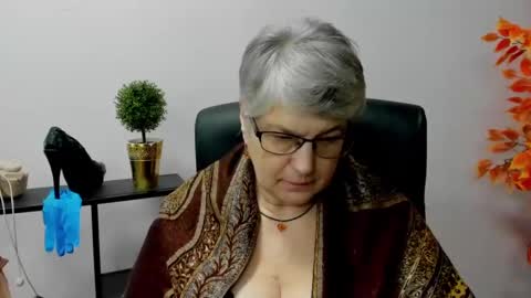 I R I S online show from 01-30-25, 10:50
