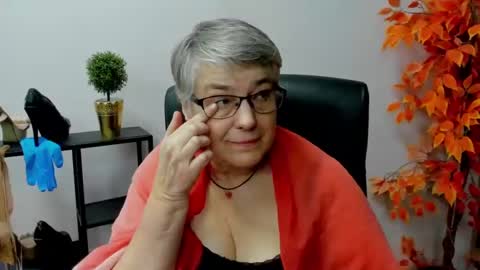 I R I S online show from 02-05-25, 11:02