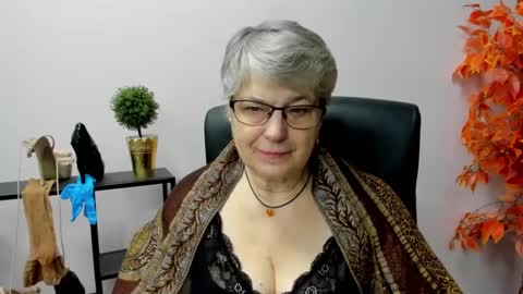I R I S online show from 02-11-25, 07:12