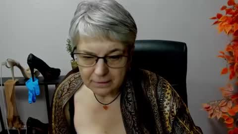 I R I S online show from 02-25-25, 02:00