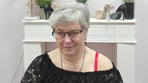 I R I S online show from 02-20-26, 07:10