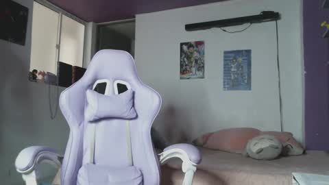 Camilla online show from 09-27-25, 06:02