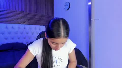 Iris Fyre  online show from 06-09-26, 12:17