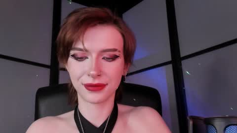 Miss Iris Fansly Miss Iris new inst.  online show from 12-13-24, 04:27