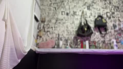 iriss_fox online show from 04-12-26, 08:41