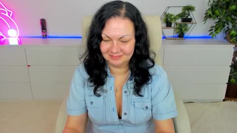 Iris online show from 03-05-26, 07:37