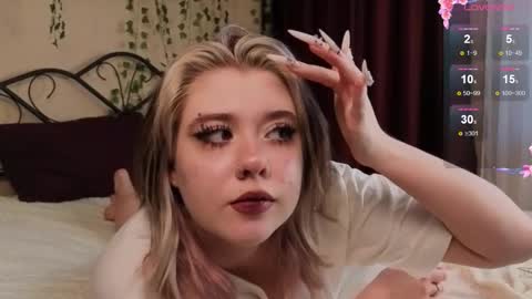 I am Cutie Iris3 online show from 10-03-25, 07:49