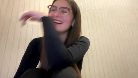 irisss31 online show from 01-17-25, 07:38