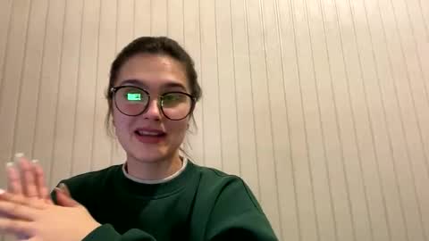 irisss31 online show from 02-15-25, 07:28