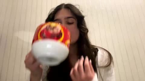 irisss31 online show from 02-25-25, 06:53