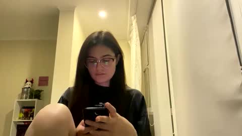 Snapshot of irisss31 chatting on 05-19-26, 07:31 irisss31 online show from 05-19-26, 07:31