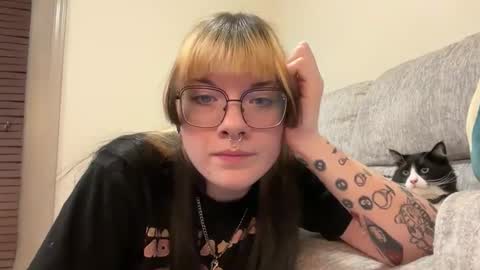 irissweets online show from 03-17-26, 02:38