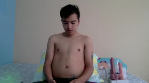 Snapshot of irondante01 chatting on 04-16-26, 12:17 irondante01 online show from 04-16-26, 12:17