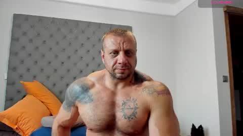 ironhulk22 online show from 07-04-26, 03:18