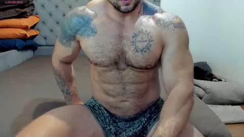 ironhulk22 online show from 07-17-26, 06:02
