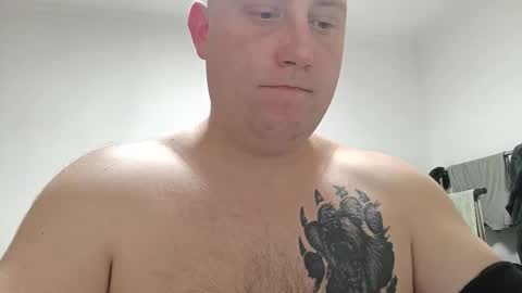 Snapshot of ironwolf_ chatting on 01-16-26, 08:35 Mark online show from 01-16-26, 08:35