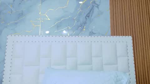 Sandy  online show from 10-31-25, 12:06