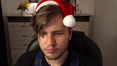 Jess online show from 12-22-24, 07:31