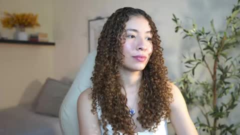 Snapshot of isa_____ chatting on 05-30-26, 03:03 isa_____ online show from 05-30-26, 03:03