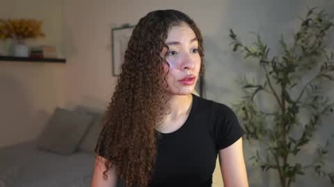 Snapshot of isa_____ chatting on 06-01-26, 02:24 isa_____ online show from 06-01-26, 02:24