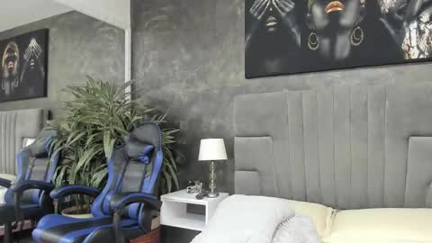 Snapshot of isa_lancaster chatting on 10-08-25, 08:17 Isa Lancaster online show from 10-08-25, 08:17