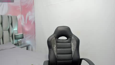    online show from 02-09-25, 02:17