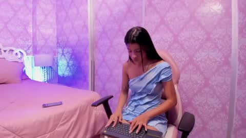    online show from 06-25-26, 10:31