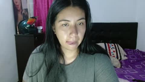 Snapshot of isa_mey chatting on 05-01-26, 02:05 Isa online show from 05-01-26, 02:05