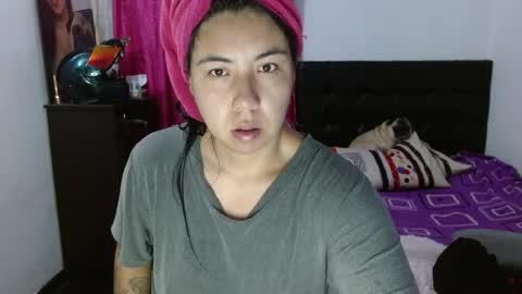 Snapshot of isa_mey chatting on 05-03-26, 12:05 Isa online show from 05-03-26, 12:05