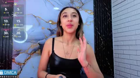 Snapshot of isa_sweet1_ chatting on 05-21-26, 11:06 Isa online show from 05-21-26, 11:06