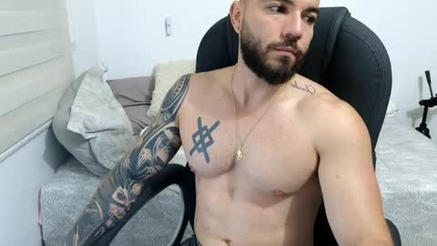 Snapshot of isaac_carter chatting on 04-15-26, 11:06 Isaac carter online show from 04-15-26, 11:06