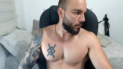 Snapshot of isaac_carter chatting on 04-29-26, 10:52 Isaac carter online show from 04-29-26, 10:52
