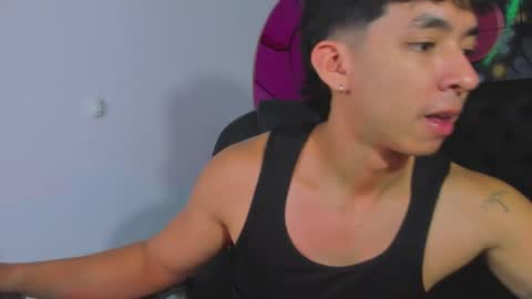 isaac_cryston online show from 10-01-25, 08:04