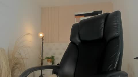 isaac_cryston online show from 02-28-26, 10:22