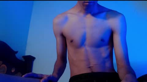 isaac online show from 03-02-25, 03:45