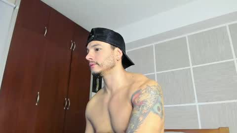 Isaac Surez online show from 05-10-26, 02:06