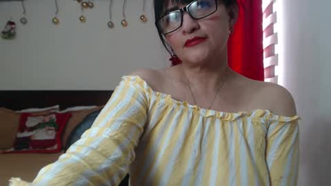 Isabeel Sofia online show from 12-13-24, 07:10