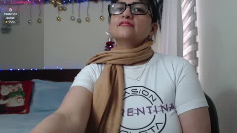 Isabeel Sofia online show from 01-04-25, 05:37
