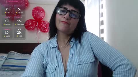 Isabeel Sofia online show from 02-19-25, 06:00