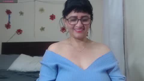 Isabeel Sofia online show from 03-07-25, 10:43
