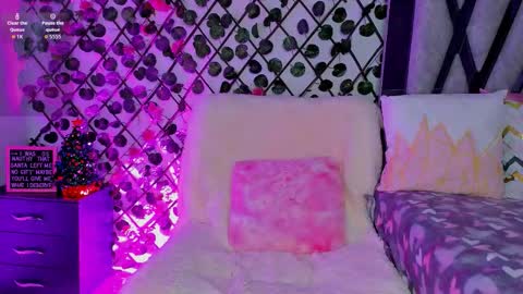 Isa online show from 12-17-25, 10:27