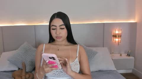 Isa online show from 10-02-25, 03:13