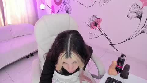 isabela_fiorelli online show from 10-09-25, 01:53