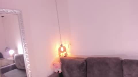 Isabela online show from 10-10-25, 09:30