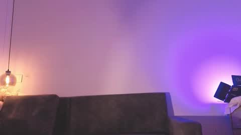 Isabela online show from 03-24-26, 11:48