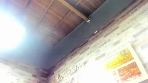Isabela online show from 06-12-26, 12:20