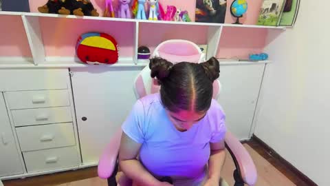 Snapshot of isabela_latingirl chatting on 12-06-24, 04:14 isabela online show from 12-06-24, 04:14