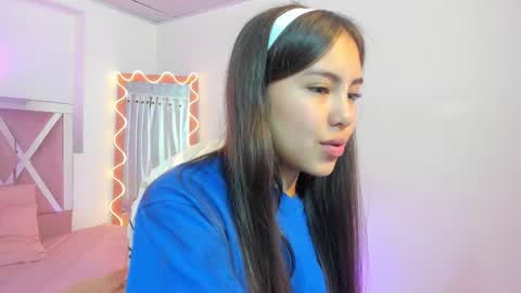 ISABELA  online show from 11-29-25, 11:57