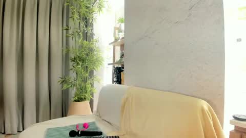 Snapshot of isabelastefano chatting on 04-29-26, 03:21 isabelastefano online show from 04-29-26, 03:21